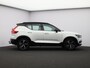Volvo XC40 2.0 T4 R-Design / Trekhaak / Panoramadak / Stoelverwarming / Lederen Bekleding / Elektrische Stoelen / Pilot Assist / ACC /