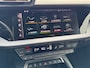 Audi A3 Sportback 35 150pk TFSI S edition Parkeersensoren voor en achter | Sportstoelen zwarte stof | Stoelverwarming voorin
