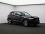 Volvo XC40 2.0 B4 Plus Dark / Trekhaak / Elektr. stoelverstelling / Stoel- + Stuurwielverwarming / Harman Kardon Audio / Pilot Assist / Achteruitrijcamera / BLIS