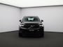 Volvo XC40 2.0 B4 Plus Dark / Trekhaak / Elektr. stoelverstelling / Stoel- + Stuurwielverwarming / Harman Kardon Audio / Pilot Assist / Achteruitrijcamera / BLIS