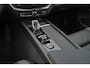 Volvo XC60 T6 Recharge AWD Plus Black Edition - Panorama/schuifdak - IntelliSafe Assist & Surround - 360º Camera - Harman/Kardon audio - Adaptieve LED koplampen - Verwarmde voorstoelen, stuur & achterbank - Parkeersensoren voor & achter - Elektr. bedienb. voorstoelen met geheugen - Head up display - Draadloze tel. lader - Extra getint glas - Inklapbare trekhaak - 21' LMV