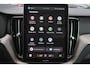 Volvo XC60 T6 Recharge AWD Plus Black Edition - Panorama/schuifdak - IntelliSafe Assist & Surround - 360º Camera - Harman/Kardon audio - Adaptieve LED koplampen - Verwarmde voorstoelen, stuur & achterbank - Parkeersensoren voor & achter - Elektr. bedienb. voorstoelen met geheugen - Head up display - Draadloze tel. lader - Extra getint glas - Inklapbare trekhaak - 21' LMV