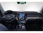 Volvo XC90 T8 Recharge AWD Plus Dark - Luchtvering - Panorama/schuifdak - IntelliSafe Assist & Surround - 360º Camera - Bowers & Wilkins audio - Adaptieve LED koplampen - Verwarmde voorstoelen, stuur & achterbank - Parkeersensoren voor & achter - Elektr. bedienb. voorstoelen met geheugen - Geventileerde voorstoelen - Draadloze tel. lader - Extra getint glas - Inklapbare trekhaak - 21' LMV