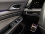 Volkswagen Golf 1.5 TSI R-Line 150Pk Automaat (2X R-LINE, PANORAMADAK, BLACK PACK, KUIPSTOELEN, STUUR/STOELVERWARMING, SFEERVERLICHTING, KEYLESS, APPLE CARPLAY, NIEUWE APK, NIEUWSTAAT)