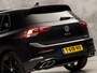 Volkswagen Golf 1.5 TSI R-Line 150Pk Automaat (2X R-LINE, PANORAMADAK, BLACK PACK, KUIPSTOELEN, STUUR/STOELVERWARMING, SFEERVERLICHTING, KEYLESS, APPLE CARPLAY, NIEUWE APK, NIEUWSTAAT)