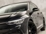Volkswagen Golf 1.5 TSI R-Line 150Pk Automaat (2X R-LINE, PANORAMADAK, BLACK PACK, KUIPSTOELEN, STUUR/STOELVERWARMING, SFEERVERLICHTING, KEYLESS, APPLE CARPLAY, NIEUWE APK, NIEUWSTAAT)