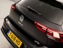 Volkswagen Golf 1.5 TSI R-Line 150Pk Automaat (2X R-LINE, PANORAMADAK, BLACK PACK, KUIPSTOELEN, STUUR/STOELVERWARMING, SFEERVERLICHTING, KEYLESS, APPLE CARPLAY, NIEUWE APK, NIEUWSTAAT)