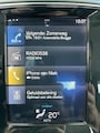 Volvo XC40 2.0 T4 Inscription Aut. 190 PK  Leder  Harman Kardon  Trekhaak  Elektrische Achterklep