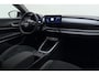 Fiat 600 1.2 Hybrid 145pk Automaat Sport | DEMO | 8 Jaar fabrieksgarantie | Navigatie | Elektrische achterklep | Alcantara bekleding | LED verlichting | Achteruitrijcamera | Getint glas |18'' Lichtmetalen velgen
