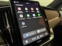Volvo XC90 T8 AWD Recharge Ultra Executive Edit. | Full Option! | Bowers & Wilkins | Luchtvering | Stoelventilatie | Trekhaak | 360 Camera | Head-Up Display | Stoelmassage | 455pk | Adaptieve Cruise Control | Stoelverwarming voor+achter | Stuurwielverwarming | Schuifdak | 22 Inch | Full LED  Meesturende koplampen | Gelamineerde/geluidwerende zijruiten | Pilot Assist | BLIS Dode Hoek Detectie | Alcantara hemelbekleding | Lederen handgrepen en zonnekleppen | Elektrische voorstoelen geheugen | Nappa Lederen bekleding | Zitting verlenging voorstoelen | Lederen Dashboard | Google Infotainment | Keyless Drive | Parkeersensoren voor+achter | Privacy Glass | Elektrisch bedienbare achterklep | Geïntegreerde zongordijnen achterportieren | Geïntegreerd kinderzitje achterin | Verlichte instaplijsten | 7-Persoons | 4-Zone Climate Control | DAB Radio | Apple Carplay/Android Auto | Alarm Klasse III | Draadloos telefoon opladen | Volvo On Call met mobiele App functie | Denim Blue Metallic |