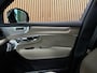 Volvo XC90 T8 AWD Recharge Ultra Executive Edit. | Full Option! | Bowers & Wilkins | Luchtvering | Stoelventilatie | Trekhaak | 360 Camera | Head-Up Display | Stoelmassage | 455pk | Adaptieve Cruise Control | Stoelverwarming voor+achter | Stuurwielverwarming | Schuifdak | 22 Inch | Full LED  Meesturende koplampen | Gelamineerde/geluidwerende zijruiten | Pilot Assist | BLIS Dode Hoek Detectie | Alcantara hemelbekleding | Lederen handgrepen en zonnekleppen | Elektrische voorstoelen geheugen | Nappa Lederen bekleding | Zitting verlenging voorstoelen | Lederen Dashboard | Google Infotainment | Keyless Drive | Parkeersensoren voor+achter | Privacy Glass | Elektrisch bedienbare achterklep | Geïntegreerde zongordijnen achterportieren | Geïntegreerd kinderzitje achterin | Verlichte instaplijsten | 7-Persoons | 4-Zone Climate Control | DAB Radio | Apple Carplay/Android Auto | Alarm Klasse III | Draadloos telefoon opladen | Volvo On Call met mobiele App functie | Denim Blue Metallic |
