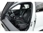 Volvo XC40 1.5 T5 Recharge R-Design | RIJKLAAR !! | Adapt. Cruise | Trekhaak | Leder | Camera | Stoel- Stuurverw. | Harman Kardon | Apple CarPlay
