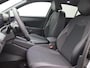 Volkswagen T-Roc 1.5 eTsi R-Line First Edition 150PK DSG Pano-Schuifdak | Trekhaak | Black Style | 20" LM Velgen | Keyless |Side Asisst |Matrix LED-Verlichting | Achteruitrijcamera