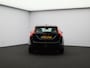 Volvo V60 2.0 T3 150PK Nordic / Parkeerverwarming / Trekhaak / All Season Banden / Parkeersensoren V+A / Verwarmbare voorstoelen + Achterbank /