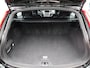 Volvo V60 2.0 T3 150PK Nordic / Parkeerverwarming / Trekhaak / All Season Banden / Parkeersensoren V+A / Verwarmbare voorstoelen + Achterbank /