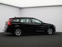 Volvo V60 2.0 T3 150PK Nordic / Parkeerverwarming / Trekhaak / All Season Banden / Parkeersensoren V+A / Verwarmbare voorstoelen + Achterbank /