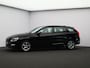 Volvo V60 2.0 T3 150PK Nordic / Parkeerverwarming / Trekhaak / All Season Banden / Parkeersensoren V+A / Verwarmbare voorstoelen + Achterbank /