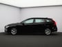 Volvo V60 2.0 T3 150PK Nordic / Parkeerverwarming / Trekhaak / All Season Banden / Parkeersensoren V+A / Verwarmbare voorstoelen + Achterbank /