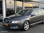 Volvo V70 2.0T R-Edition / NIEUWE MOTOR / R-Design / Leder