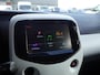 Peugeot 108 1.0 e-VTi Allure | 3 drs | Achteruitrijcamera | Climate control | Lichtmetalen velgen | Extra getint glas