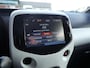 Peugeot 108 1.0 e-VTi Allure | 3 drs | Achteruitrijcamera | Climate control | Lichtmetalen velgen | Extra getint glas
