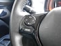 Peugeot 108 1.0 e-VTi Allure | 3 drs | Achteruitrijcamera | Climate control | Lichtmetalen velgen | Extra getint glas