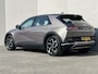 Hyundai Ioniq 5 Style 73kWh / Dealer onderhouden / Accu SoH 100 % / Fabrieksgarantie tot 05-2027 / WLTP 481 km stad 686 km / CCS snel laden / warmtepomp / 1.600 kg trekgewicht / Stuur- en stoelverwarming / Elektr. stoel / 19" LM wielen /