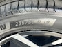 Hyundai Ioniq 5 Style 73kWh / Dealer onderhouden / Accu SoH 100 % / Fabrieksgarantie tot 05-2027 / WLTP 481 km stad 686 km / CCS snel laden / warmtepomp / 1.600 kg trekgewicht / Stuur- en stoelverwarming / Elektr. stoel / 19" LM wielen /