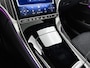 Mercedes-Benz GLC 300 e 4MATIC AMG Plug-In Hybride | AMG Line Premium Plus | Night Pakket | PAnorama Schuif-Kanteldak | Distronic | Zwarte Hemel | Stuur en Stoelverwarming. Inclusief 24 maanden Mercedes-Benz Certified garantie voor Europa.