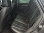 Land Rover Range Rover Evoque 1.5 P300e AWD S Premium kleur | Elektrisch verstelbare stoelen met geheugen | Voorstoelen verwarmd | Draadloos Apple carplay en Android auto | Meridian audiosysteem | Schuif kanteldak | Elektrische achterklep | Lederen bekleding