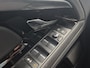 Land Rover Range Rover Evoque 1.5 P300e AWD S Premium kleur | Elektrisch verstelbare stoelen met geheugen | Voorstoelen verwarmd | Draadloos Apple carplay en Android auto | Meridian audiosysteem | Schuif kanteldak | Elektrische achterklep | Lederen bekleding