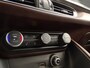 Alfa Romeo Stelvio 2.0 T AWD Velocest. | Carplay!! | Flippers | Uniek-netjes!