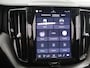 Volvo XC60 2.0 T8 Plug-in hybrid AWD Plus Dark | Panoramadak | HUD | Ele.verstelbare stoelen + Geheugen | Stoelverwarming voor + achter | Navigatie | Apple CarPlay/Android Auto | Harman/Kardon Audio | DAB | Adaptieve Cruise Control | HUD | Ele.kofferdeksel |