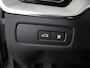 Volvo XC60 2.0 T8 Plug-in hybrid AWD Plus Dark | Panoramadak | HUD | Ele.verstelbare stoelen + Geheugen | Stoelverwarming voor + achter | Navigatie | Apple CarPlay/Android Auto | Harman/Kardon Audio | DAB | Adaptieve Cruise Control | HUD | Ele.kofferdeksel |