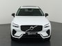 Volvo XC60 2.0 T8 Plug-in hybrid AWD Plus Dark | Panoramadak | HUD | Ele.verstelbare stoelen + Geheugen | Stoelverwarming voor + achter | Navigatie | Apple CarPlay/Android Auto | Harman/Kardon Audio | DAB | Adaptieve Cruise Control | HUD | Ele.kofferdeksel |