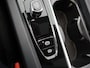 Volvo XC60 2.0 T8 Plug-in hybrid AWD Plus Dark | Panoramadak | HUD | Ele.verstelbare stoelen + Geheugen | Stoelverwarming voor + achter | Navigatie | Apple CarPlay/Android Auto | Harman/Kardon Audio | DAB | Adaptieve Cruise Control | HUD | Ele.kofferdeksel |