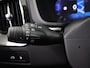 Volvo XC60 2.0 T8 Plug-in hybrid AWD Plus Dark | Panoramadak | HUD | Ele.verstelbare stoelen + Geheugen | Stoelverwarming voor + achter | Navigatie | Apple CarPlay/Android Auto | Harman/Kardon Audio | DAB | Adaptieve Cruise Control | HUD | Ele.kofferdeksel |