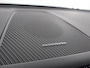Volvo XC60 2.0 T8 Plug-in hybrid AWD Plus Dark | Panoramadak | HUD | Ele.verstelbare stoelen + Geheugen | Stoelverwarming voor + achter | Navigatie | Apple CarPlay/Android Auto | Harman/Kardon Audio | DAB | Adaptieve Cruise Control | HUD | Ele.kofferdeksel |