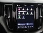 Volvo XC60 2.0 T8 Plug-in hybrid AWD Plus Dark | Panoramadak | HUD | Ele.verstelbare stoelen + Geheugen | Stoelverwarming voor + achter | Navigatie | Apple CarPlay/Android Auto | Harman/Kardon Audio | DAB | Adaptieve Cruise Control | HUD | Ele.kofferdeksel |