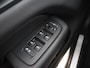 Volvo XC60 2.0 T8 Plug-in hybrid AWD Plus Dark | Panoramadak | HUD | Ele.verstelbare stoelen + Geheugen | Stoelverwarming voor + achter | Navigatie | Apple CarPlay/Android Auto | Harman/Kardon Audio | DAB | Adaptieve Cruise Control | HUD | Ele.kofferdeksel |