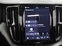Volvo XC60 2.0 T8 Plug-in hybrid AWD Plus Dark | Panoramadak | HUD | Ele.verstelbare stoelen + Geheugen | Stoelverwarming voor + achter | Navigatie | Apple CarPlay/Android Auto | Harman/Kardon Audio | DAB | Adaptieve Cruise Control | HUD | Ele.kofferdeksel |