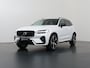 Volvo XC60 2.0 T8 Plug-in hybrid AWD Plus Dark | Panoramadak | HUD | Ele.verstelbare stoelen + Geheugen | Stoelverwarming voor + achter | Navigatie | Apple CarPlay/Android Auto | Harman/Kardon Audio | DAB | Adaptieve Cruise Control | HUD | Ele.kofferdeksel |