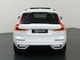Volvo XC60 2.0 T8 Plug-in hybrid AWD Plus Dark | Panoramadak | HUD | Ele.verstelbare stoelen + Geheugen | Stoelverwarming voor + achter | Navigatie | Apple CarPlay/Android Auto | Harman/Kardon Audio | DAB | Adaptieve Cruise Control | HUD | Ele.kofferdeksel |