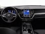 Volvo XC60 2.0 T8 Plug-in hybrid AWD Plus Dark | Panoramadak | HUD | Ele.verstelbare stoelen + Geheugen | Stoelverwarming voor + achter | Navigatie | Apple CarPlay/Android Auto | Harman/Kardon Audio | DAB | Adaptieve Cruise Control | HUD | Ele.kofferdeksel |