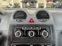 Volkswagen Caddy Maxi 2.0 TDI 140pk Btw vrij!! Dubbele schuifdeur Airco Trekhaak 1500kg trekgewicht Sitebars Telefoonverbinding Apple carplay Euro 5 Bpm vrij voor prive gebruik !!