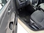 Renault Captur 0.9 TCe Dynamique | Parkeersensoren | Navigatie | Bluetooth | Dealer Onderhouden | Cruise & Climate Control | LMV | 12 Maanden BOVAG Garantie