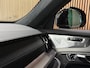 Volvo XC90 T8 AWD Recharge Ultra Black Executive Edit. | Full Option! | Bowers & Wilkins | Luchtvering | Stoelventilatie | Trekhaak | 360 Camera | Head-Up Display | Stoelmassage | 455pk | Adaptieve Cruise Control | Stoelverwarming voor+achter | Stuurwielverwarming | Schuifdak | 22 Inch | Full LED Matrix Meesturende koplampen | Gelamineerde/geluidwerende zijruiten | Pilot Assist | BLIS Dode Hoek Detectie | Alcantara hemelbekleding | Lederen handgrepen en zonnekleppen | Elektrische voorstoelen geheugen | Nappa Lederen bekleding | Zitting verlenging voorstoelen | Lederen Dashboard | Google Infotainment | Keyless Drive | Parkeersensoren voor+achter | Privacy Glass | Elektrisch bedienbare achterklep | Geïntegreerde zongordijnen achterportieren | Geïntegreerd kinderzitje achterin | Verlichte instaplijsten | 7-Persoons | 4-Zone Climate Control | DAB Radio | Apple Carplay/Android Auto | Alarm Klasse III | Draadloos telefoon opladen | Volvo On Call met mobiele App functie | Onyx Black Metallic |