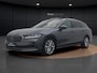Skoda Superb Combi 1.5 TSI First Edition | Pano Dak | Trekhaak | Camera | Side Assist | ACC | Elek. Achterklep | Stuur-/Stoelverwarming V+A | Carplay | Getint Glas | 17'' |
