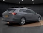 Skoda Superb Combi 1.5 TSI First Edition | Pano Dak | Trekhaak | Camera | Side Assist | ACC | Elek. Achterklep | Stuur-/Stoelverwarming V+A | Carplay | Getint Glas | 17'' |
