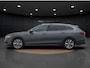 Skoda Superb Combi 1.5 TSI First Edition | Pano Dak | Trekhaak | Camera | Side Assist | ACC | Elek. Achterklep | Stuur-/Stoelverwarming V+A | Carplay | Getint Glas | 17'' |